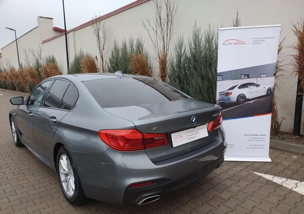 BMW Seria 5 cena 125900 przebieg: 144595, rok produkcji 2017 z Warszawa małe 301